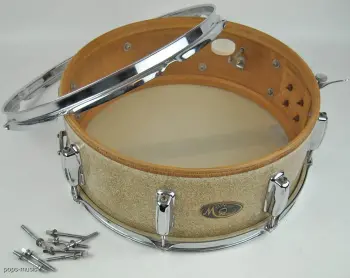 Help get this old Japanese kit rockin' again