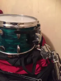 Gretsch Emerald Green Pearl question