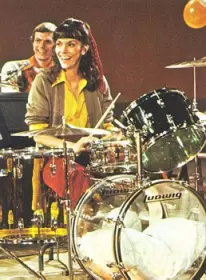 Drummers that also are lead vocal.