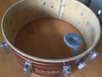 Pearl 1968/9 Tigers Eye Snare- 10 Lug - $325
