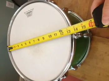 FOR SALE: Late 60s Slingerland 9x13 Green Glass