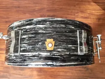Re-wrap or real? Ludwig experts please weigh in