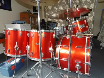 Pearl 1970s Wood Fiberglass