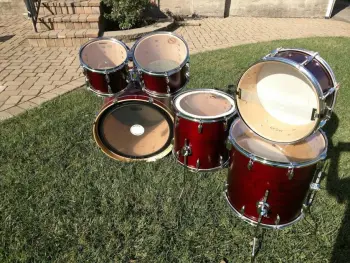 Ludwig Accent Custom 6 piece in Wine Red Matte Lacquer
