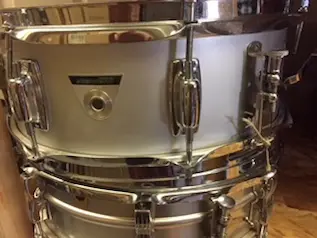 Seeking plastic lug for Ludwig Standard snare