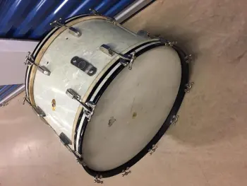 LEEDY late '50s Bass Drum