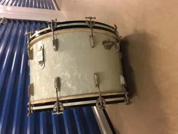 LEEDY late '50s Bass Drum