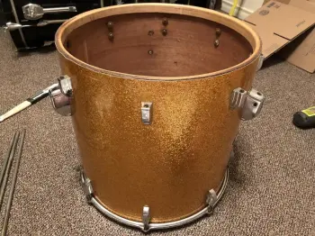 Vintage 1960's? Leedy floor tom drum in sparkling gold pearl.